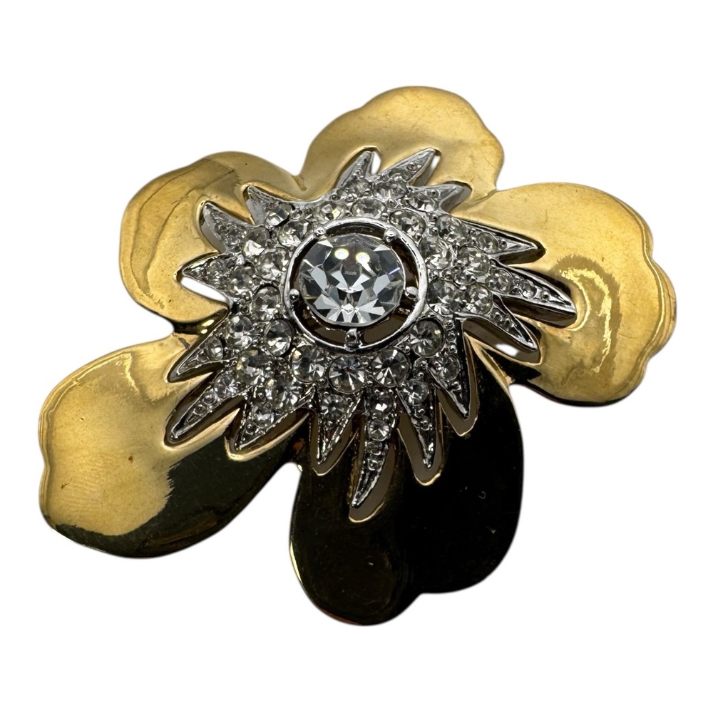 Vintage Gold-Tone Flower Brooch w/‎ Clear Rhinestones – 2”